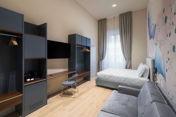Room 48 of 67