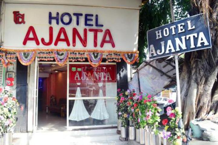 Hotel Ajanta