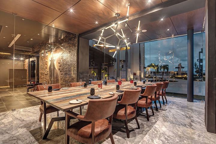 Dining 114 of 167
