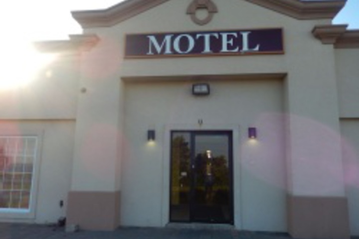 Hotel 7 of 131