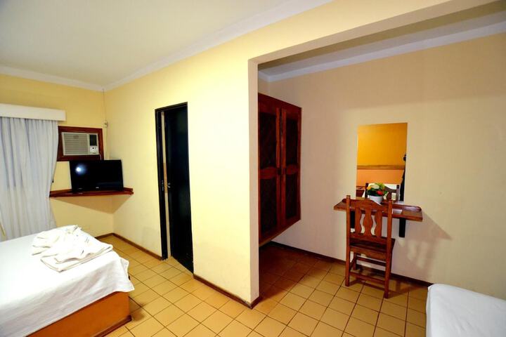 Room 16 of 30