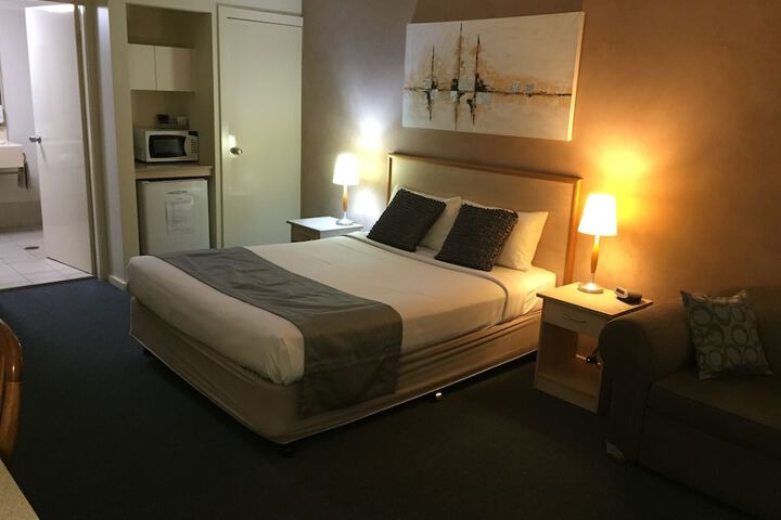 Room 11 of 45