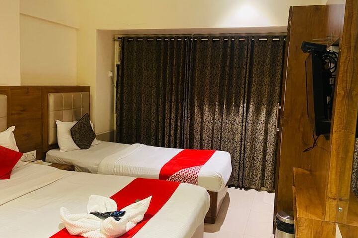 Room 49 of 90