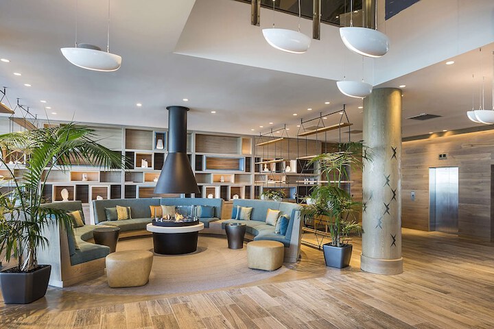 Hotel Interior 2 of 110