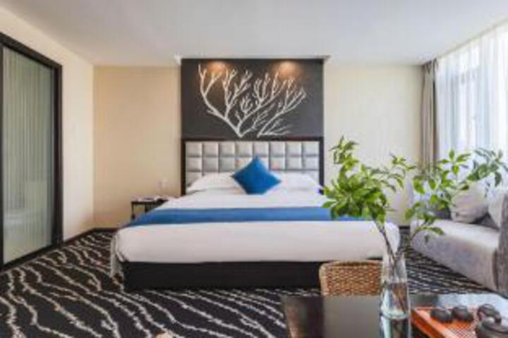 Room 20 of 22