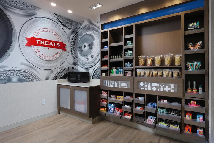 Snack bar