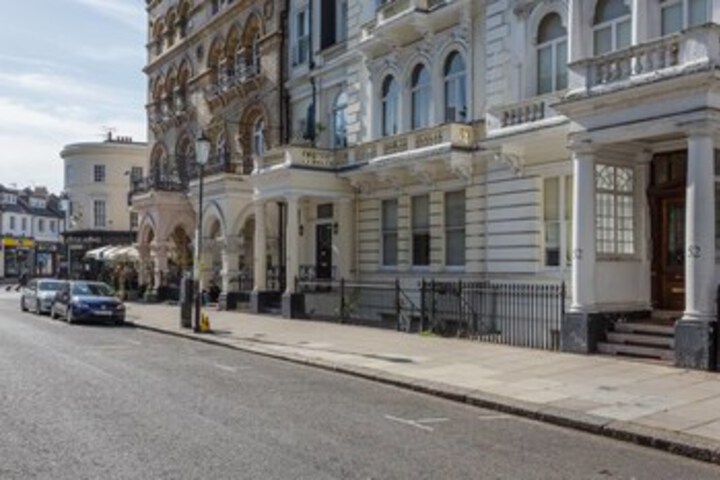 Hotel 11 of 56