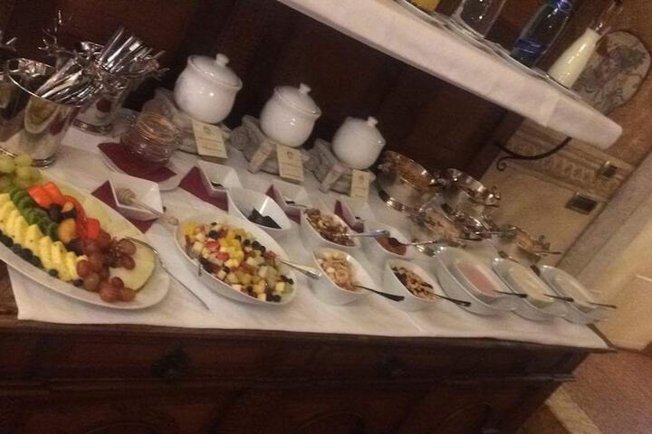 Dining 39 of 69