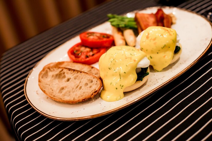Breakfast/Coffee Service 62 of 77