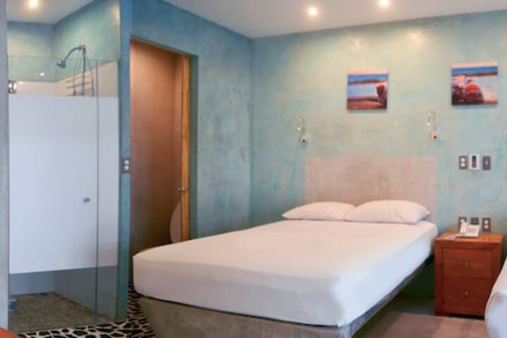 Room 16 of 51