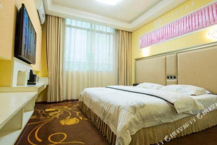 Donglan Dongguan Hotel