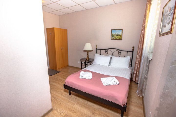 Room 17 of 67