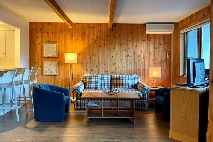 Room 51 of 60