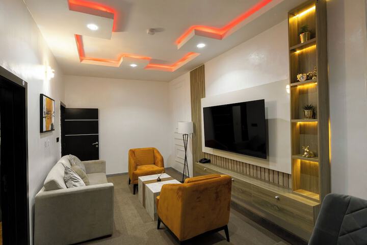 Room 11 of 65