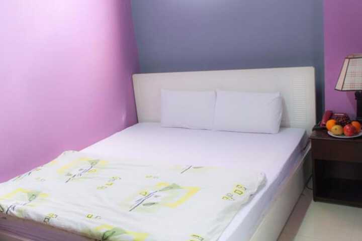 Room 11 of 21