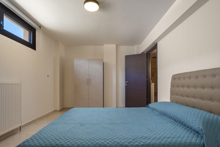 Room 17 of 72