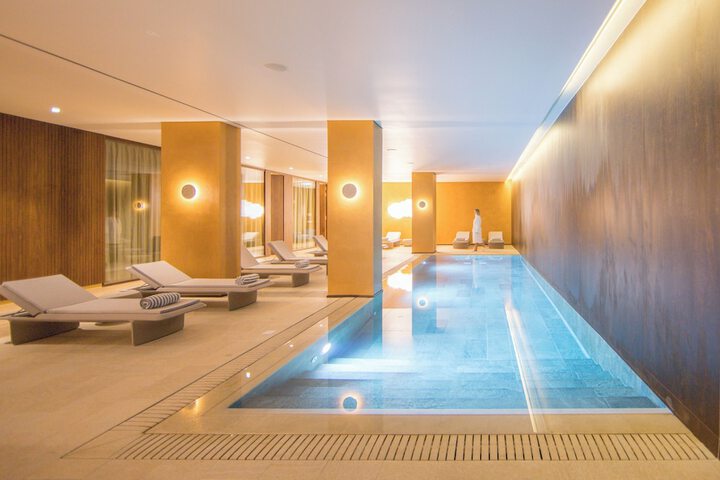 Pool 52 of 100