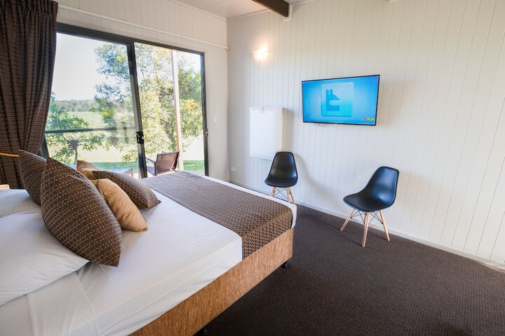 Room 3 of 42