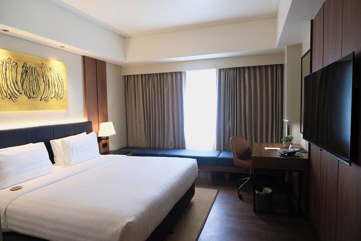 Room 14 of 49