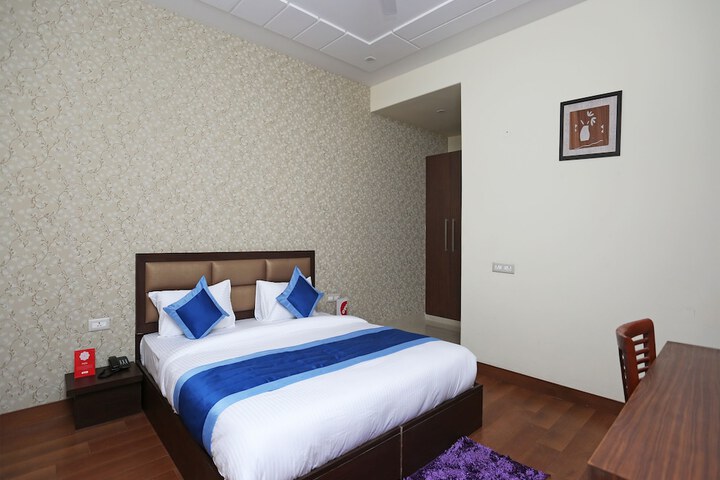 Room 21 of 26