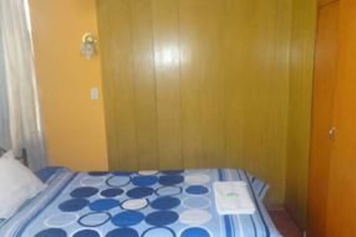 Room 21 of 28