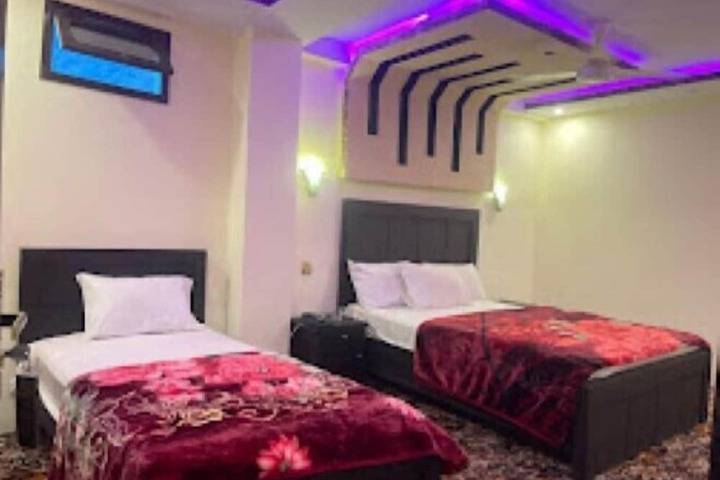 Room 14 of 15