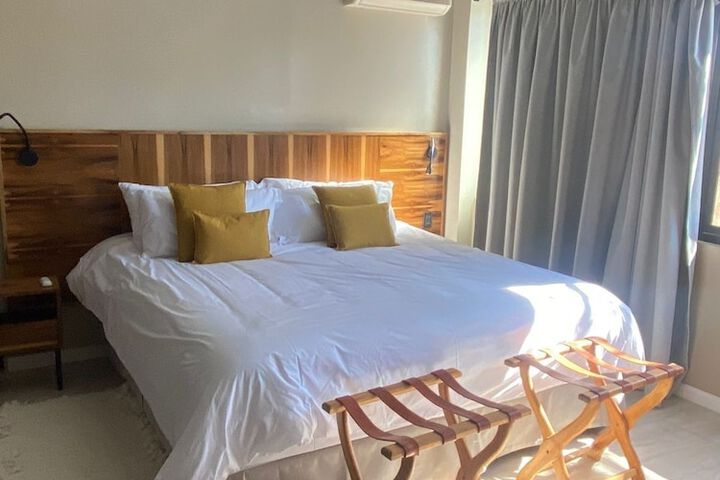 Room 5 of 23