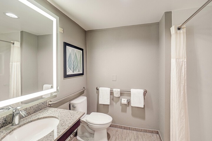 Bathroom shower