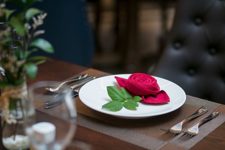 Dining 41 of 53