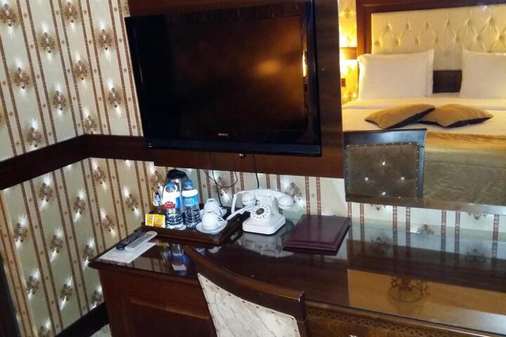 Suite Room