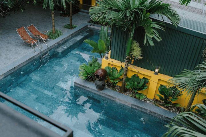 Pool 55 of 91