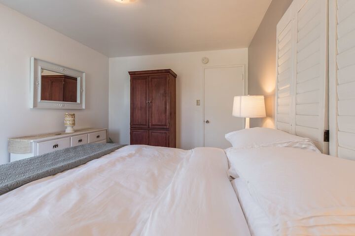 Room 12 of 29