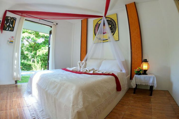 Room 16 of 239