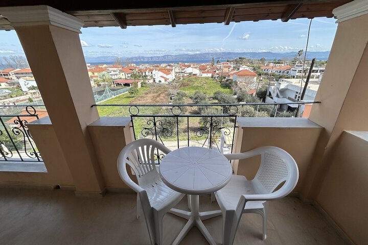 Terrace/Patio 13 of 20