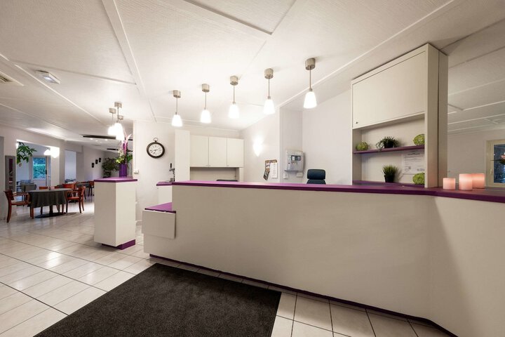 Guest Lobby