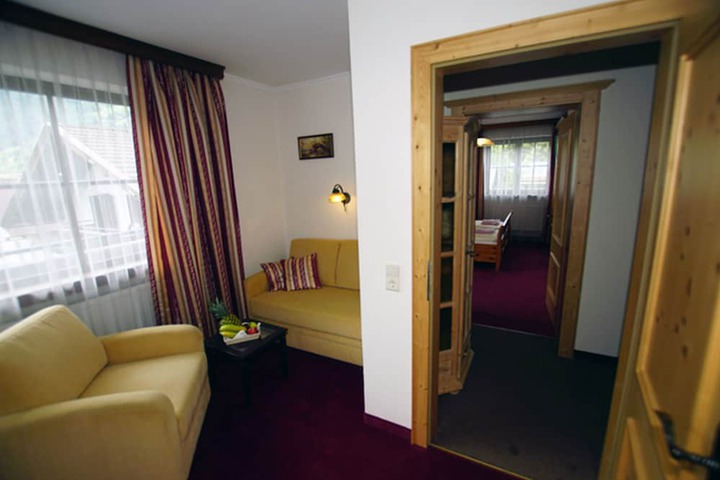Room 18 of 43