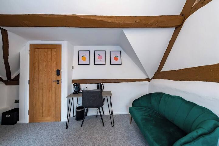 Room 56 of 124