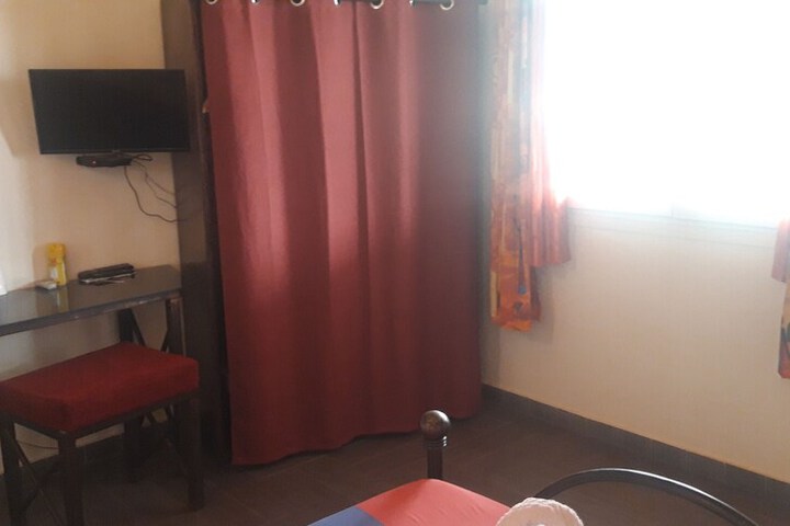 Room 25 of 82