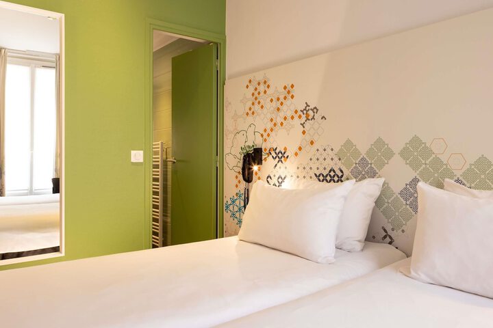 Room 13 of 45