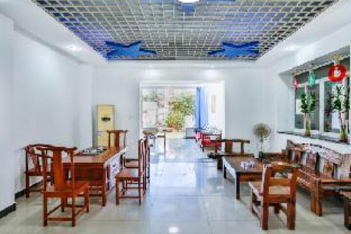 Wuxinghai Holiday Hotel