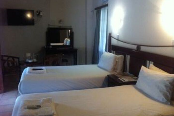 Room 19 of 53