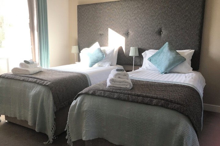 Room 3 of 13