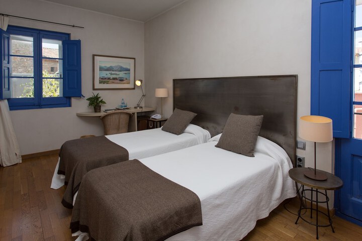 Room 30 of 71