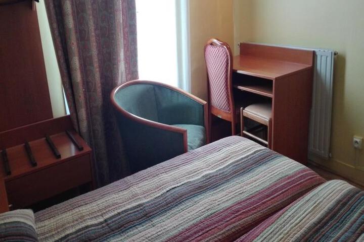 Suite Room