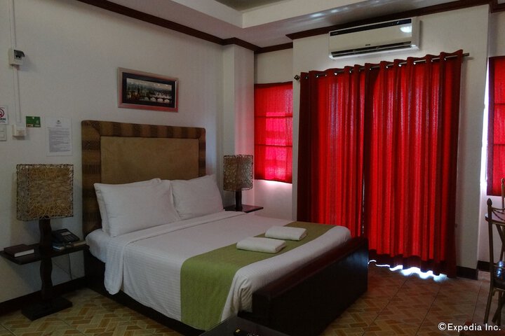 Room 8 of 46
