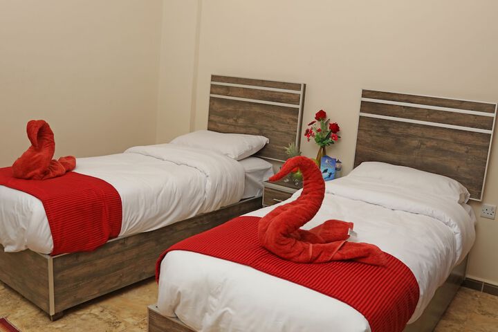 Room 10 of 43