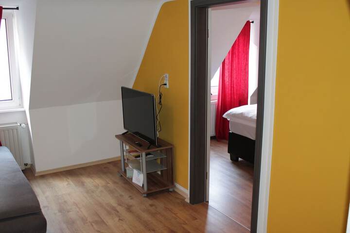Room 25 of 34
