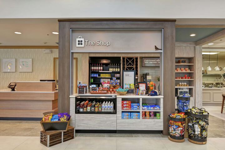 Snack bar