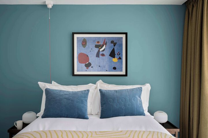 Room 20 of 66