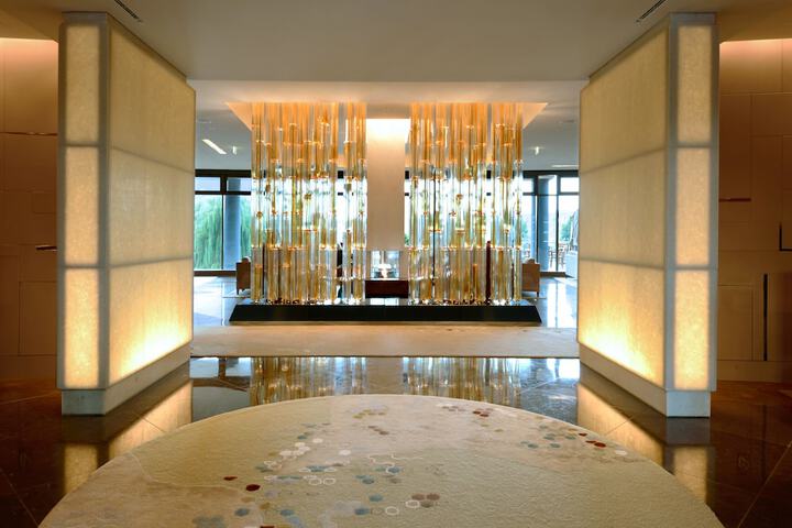 Hotel Interior 98 of 111